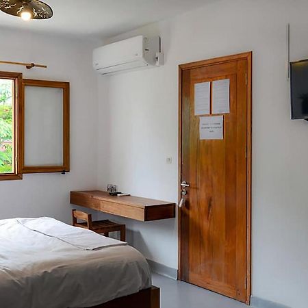 Satrana Hotel Tamatave Туамасина Экстерьер фото