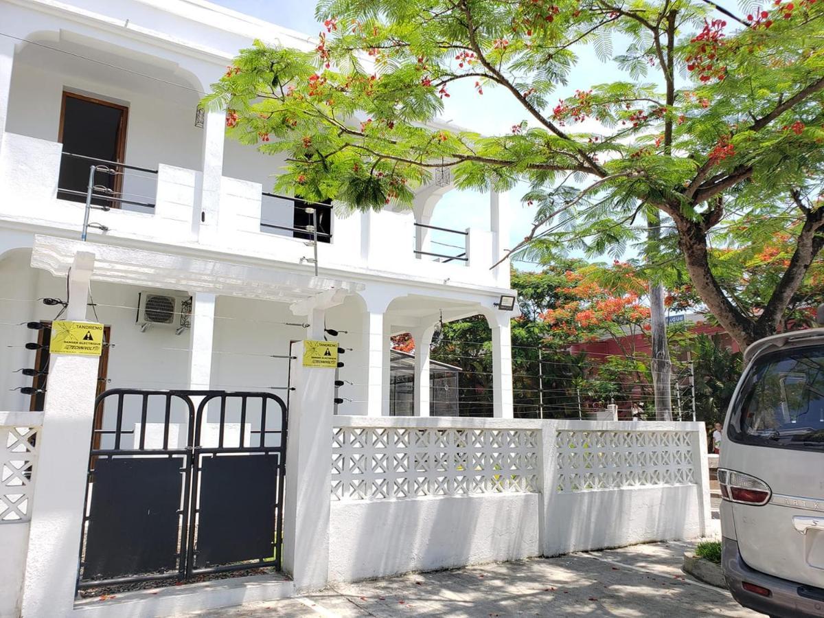 Satrana Hotel Tamatave Туамасина Экстерьер фото